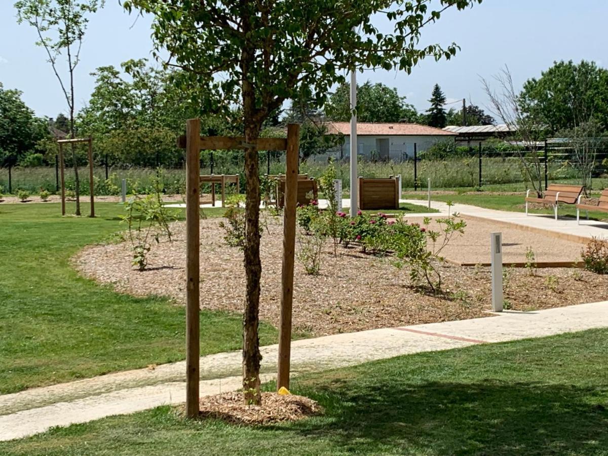 Domitys Les Cepages Aparthotel Gaillac Buitenkant foto
